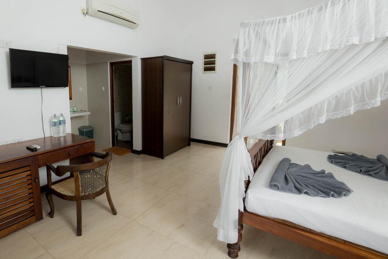 Hotel Neptune Bay Unawatuna Beach Exteriér fotografie