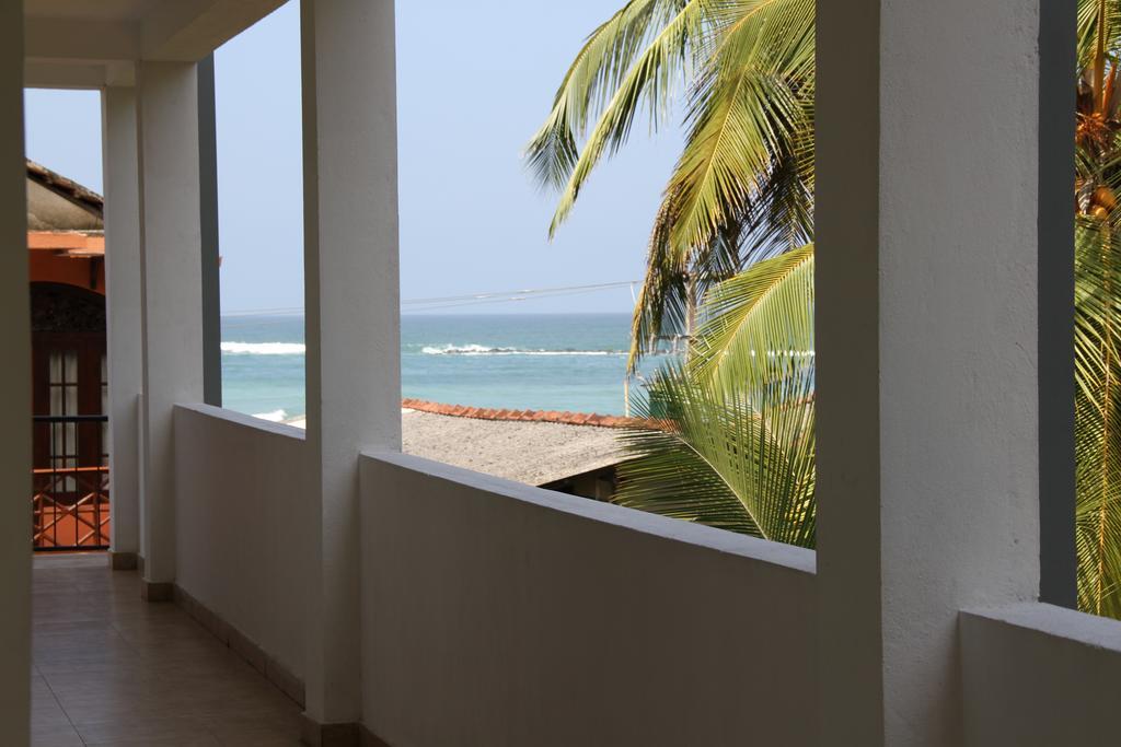 Hotel Neptune Bay Unawatuna Beach Exteriér fotografie